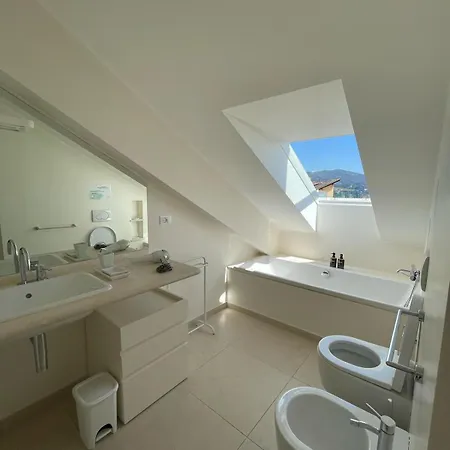 Blue Horizon Retreat-luxury Penthouse شقة