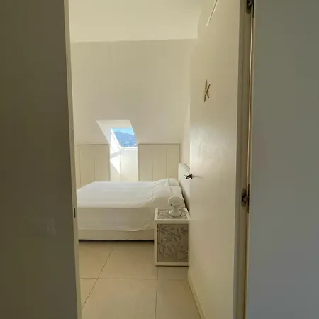 Blue Horizon Retreat-luxury Penthouse Rapallo