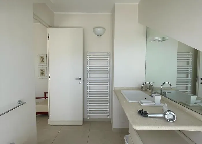 公寓 Blue Horizon Retreat-luxury Penthouse