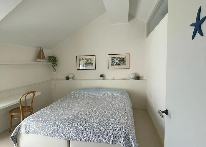 Blue Horizon Retreat-luxury Penthouse Apartment